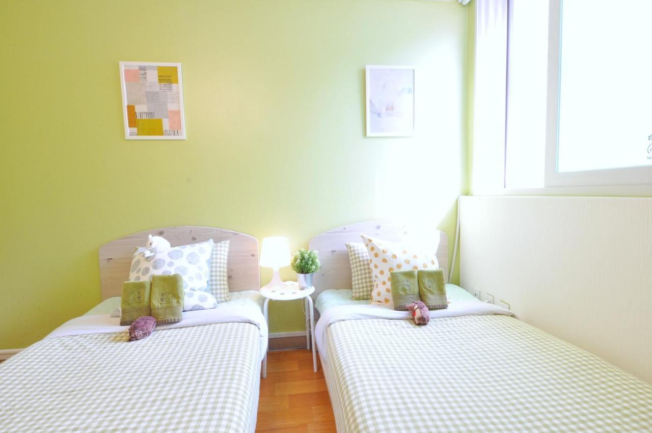 Dalkom Myeongdong Guesthouse Seoul Bagian luar foto