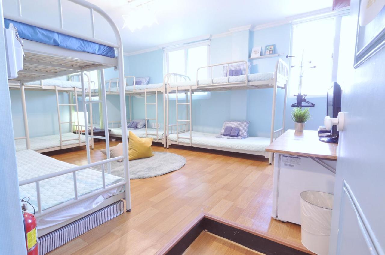 Dalkom Myeongdong Guesthouse Seoul Bagian luar foto