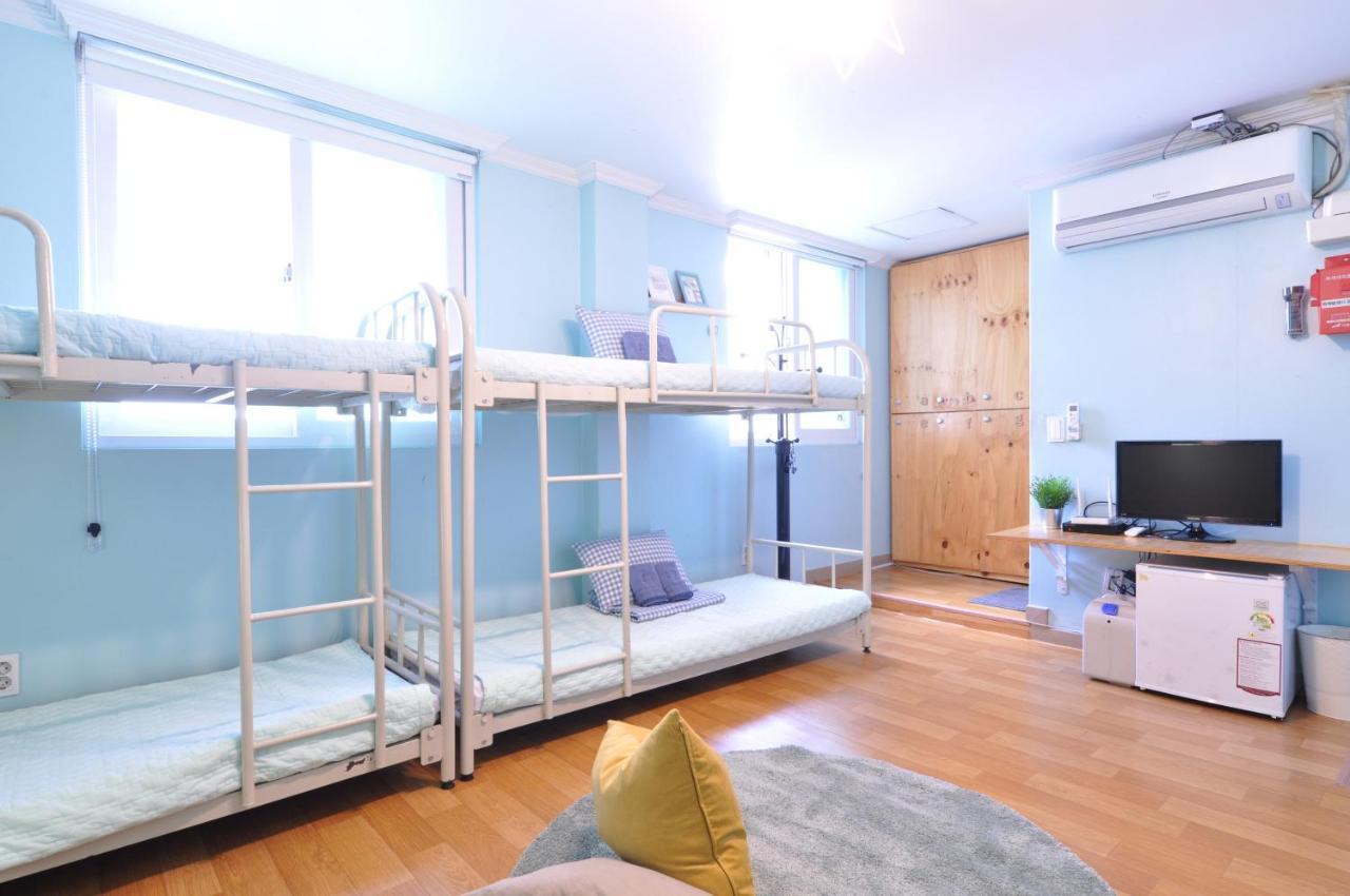 Dalkom Myeongdong Guesthouse Seoul Bagian luar foto