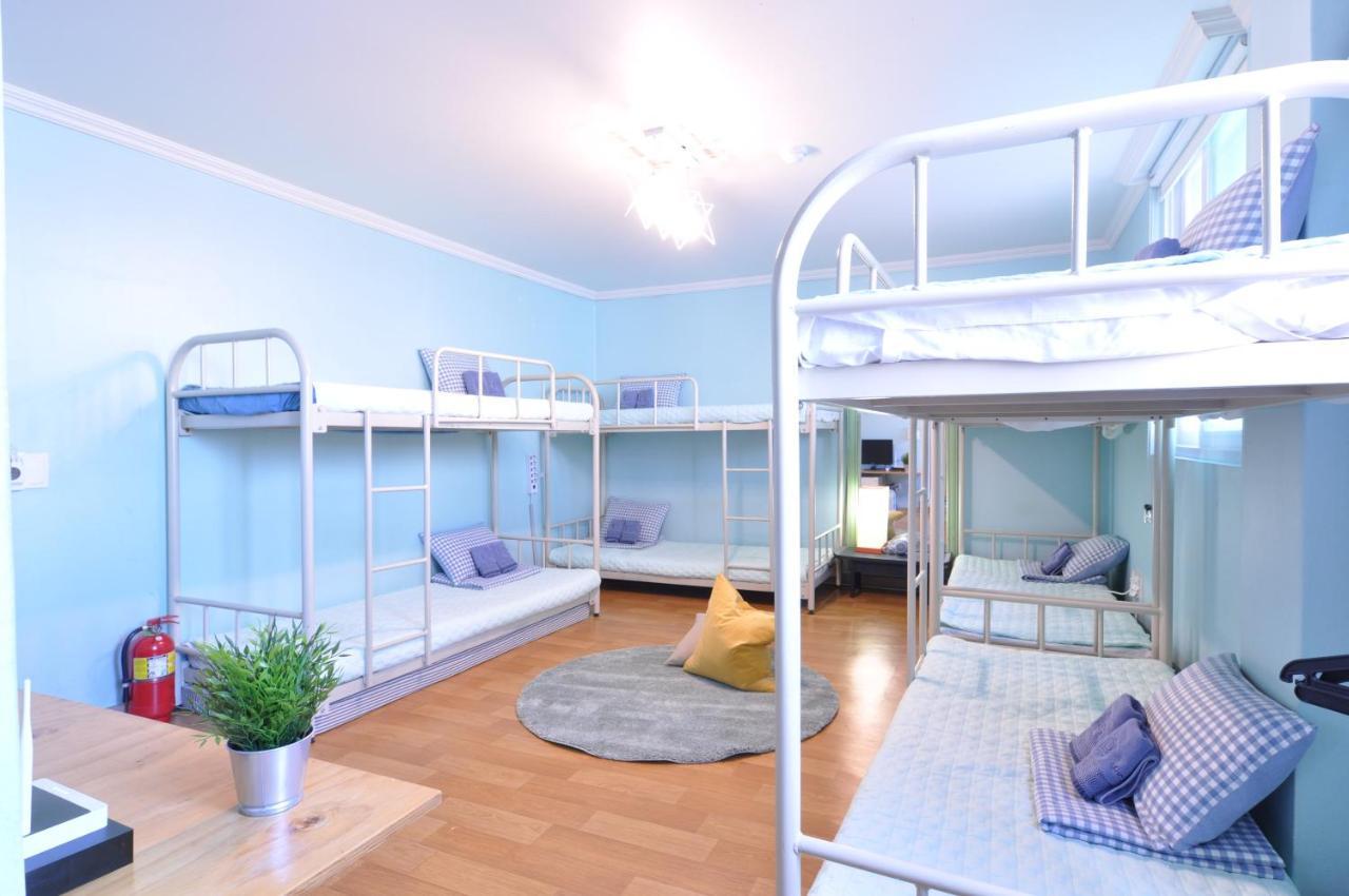 Dalkom Myeongdong Guesthouse Seoul Bagian luar foto